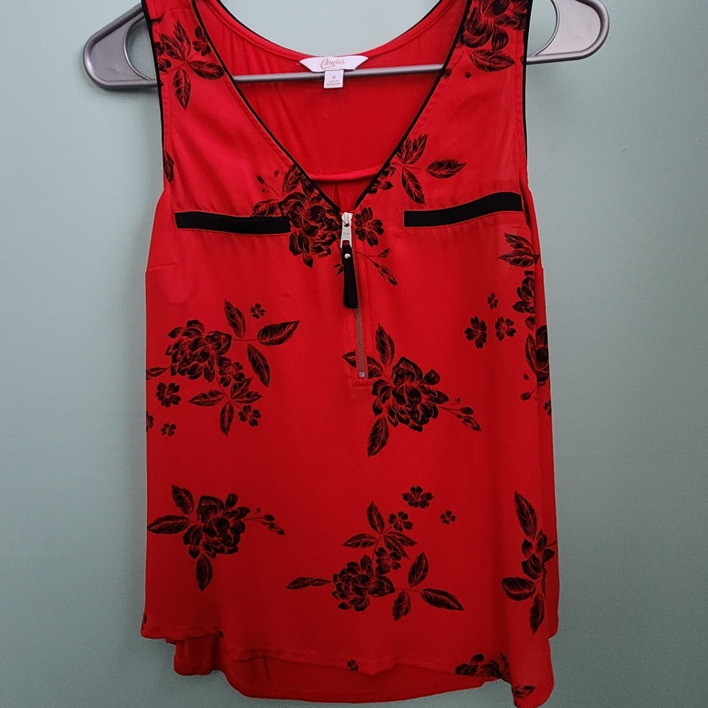 Candie's Red Sleeveless Floral Zip-Front Camisole